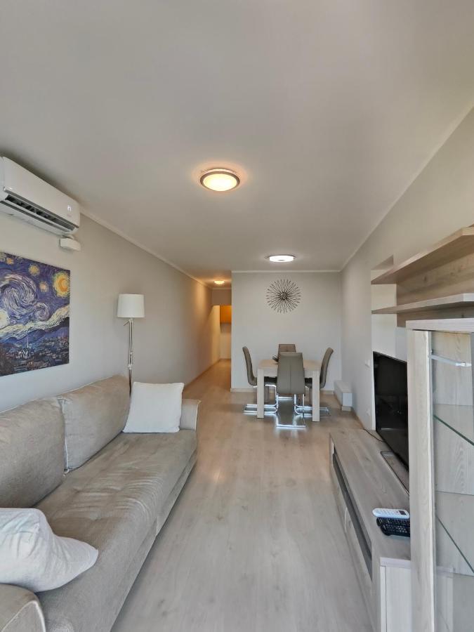 Family Apartment Besos Sant Adria de Besos Luaran gambar